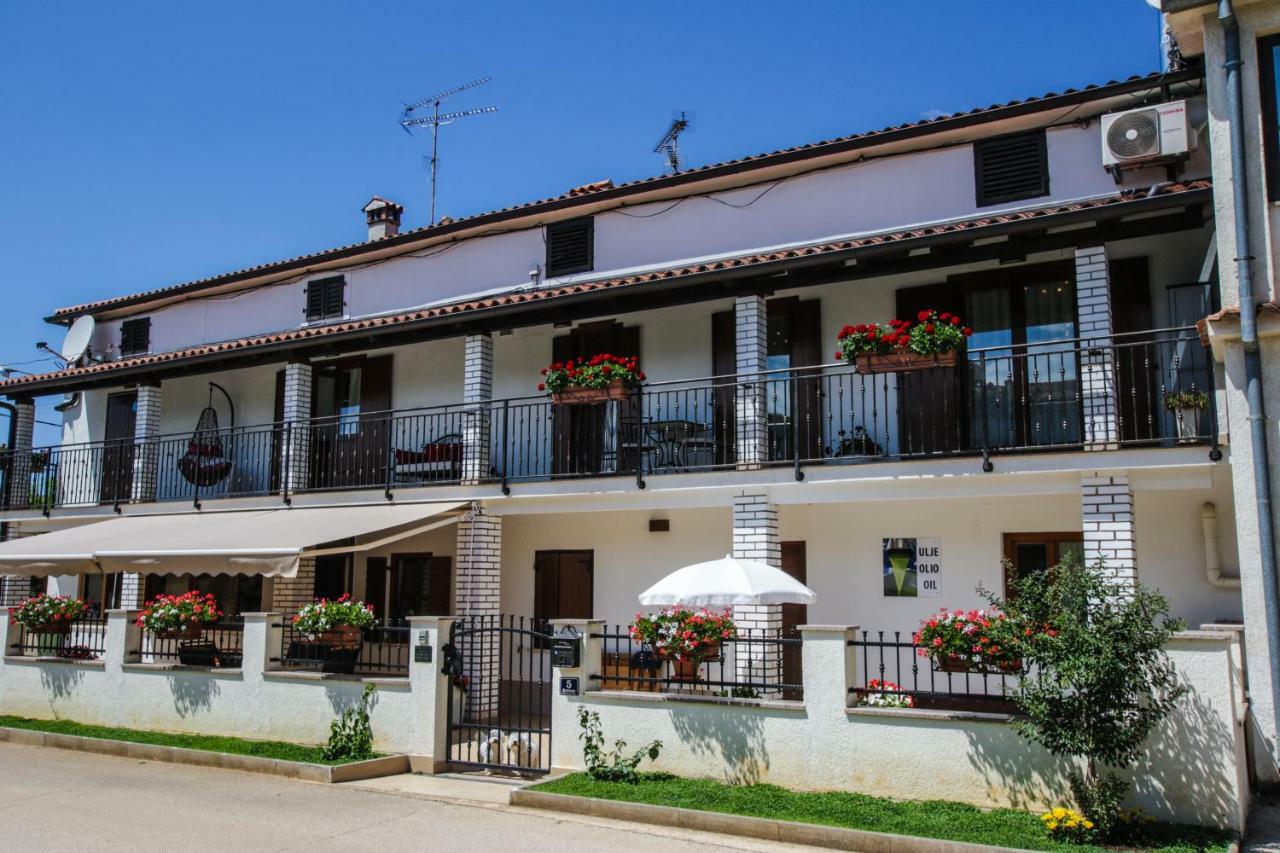 Apartment Dori Пореч Экстерьер фото